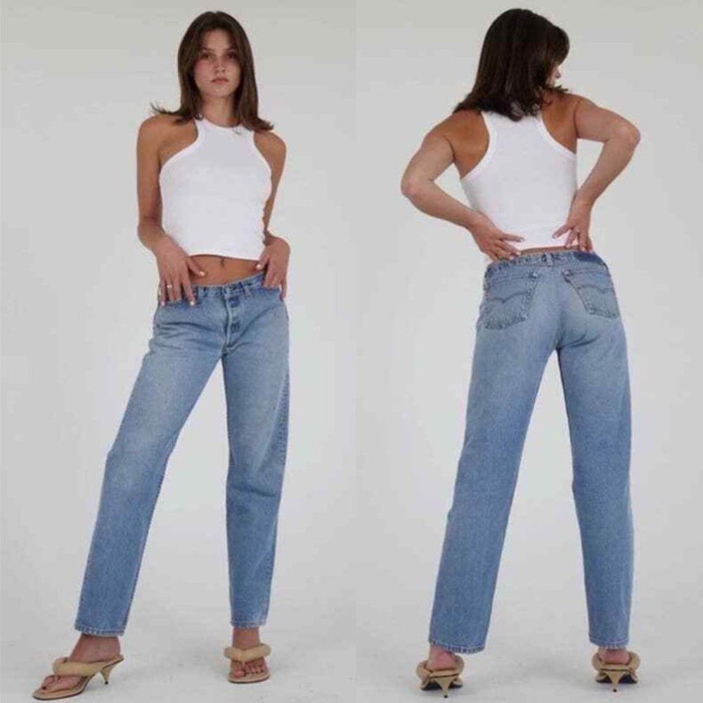 EB DENIM Low Rise Vintage Upcycled Levi's Straight Leg Jeans Light Wash